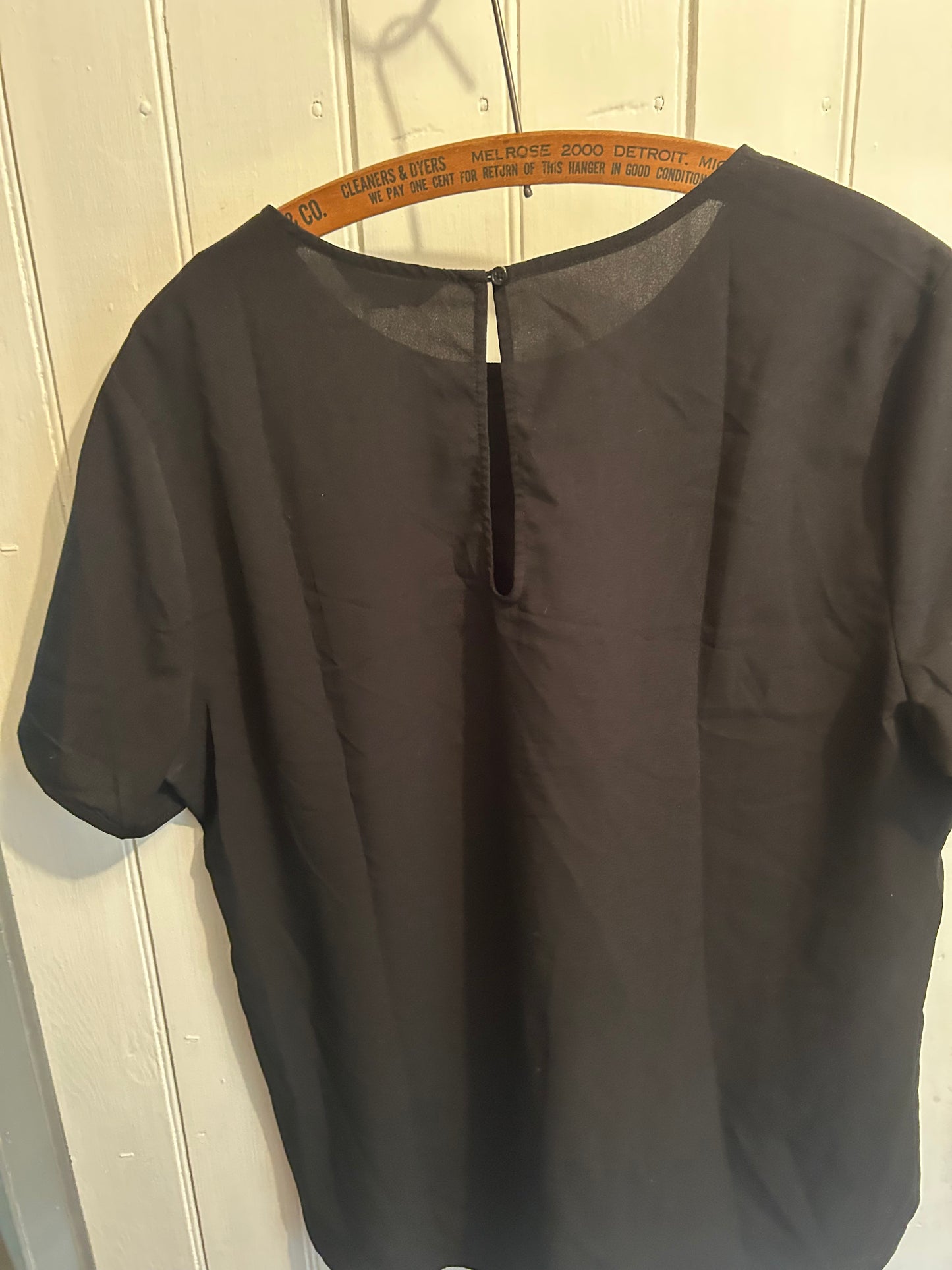 Banana Republic large black geometric blouse