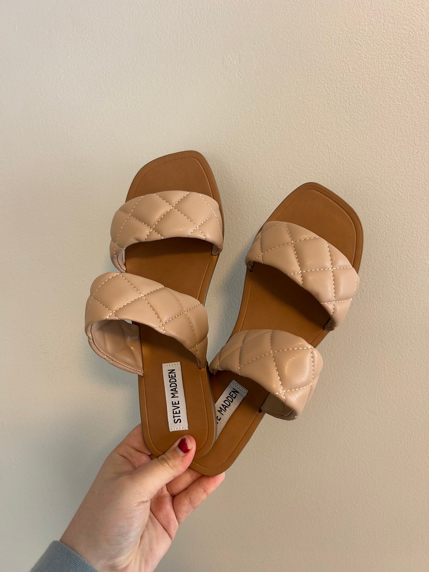 NEW Steve Madden 8.5 tan sandals
