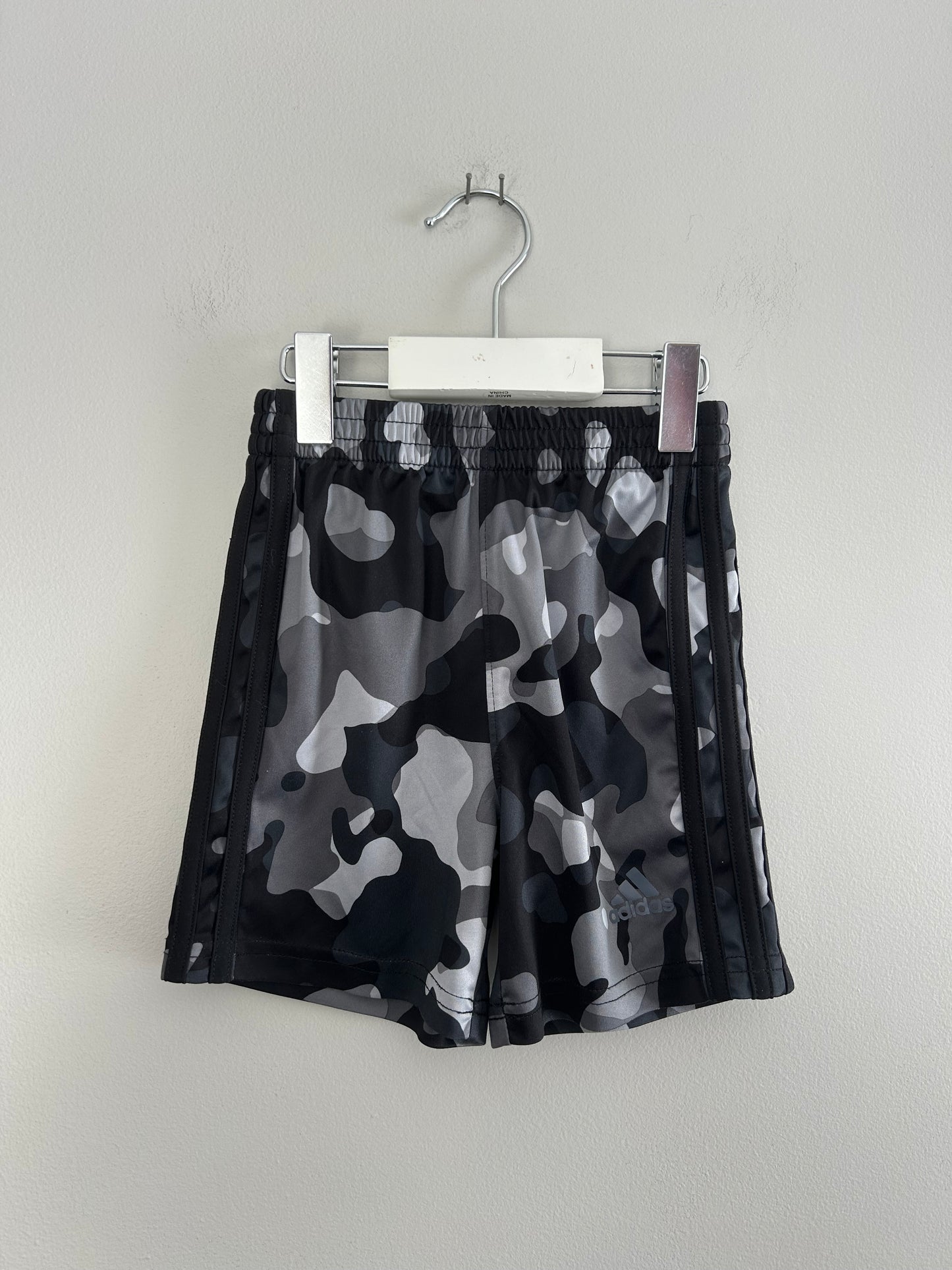 Adidas 3t black & grey camo shorts