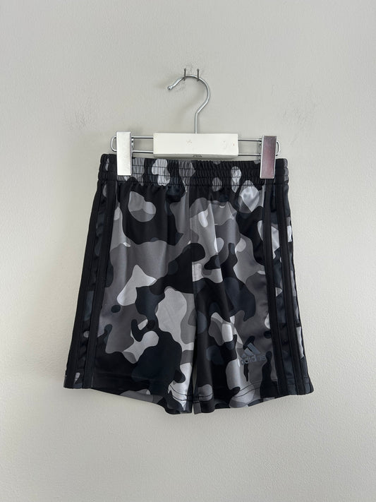 Adidas 3t black & grey camo shorts