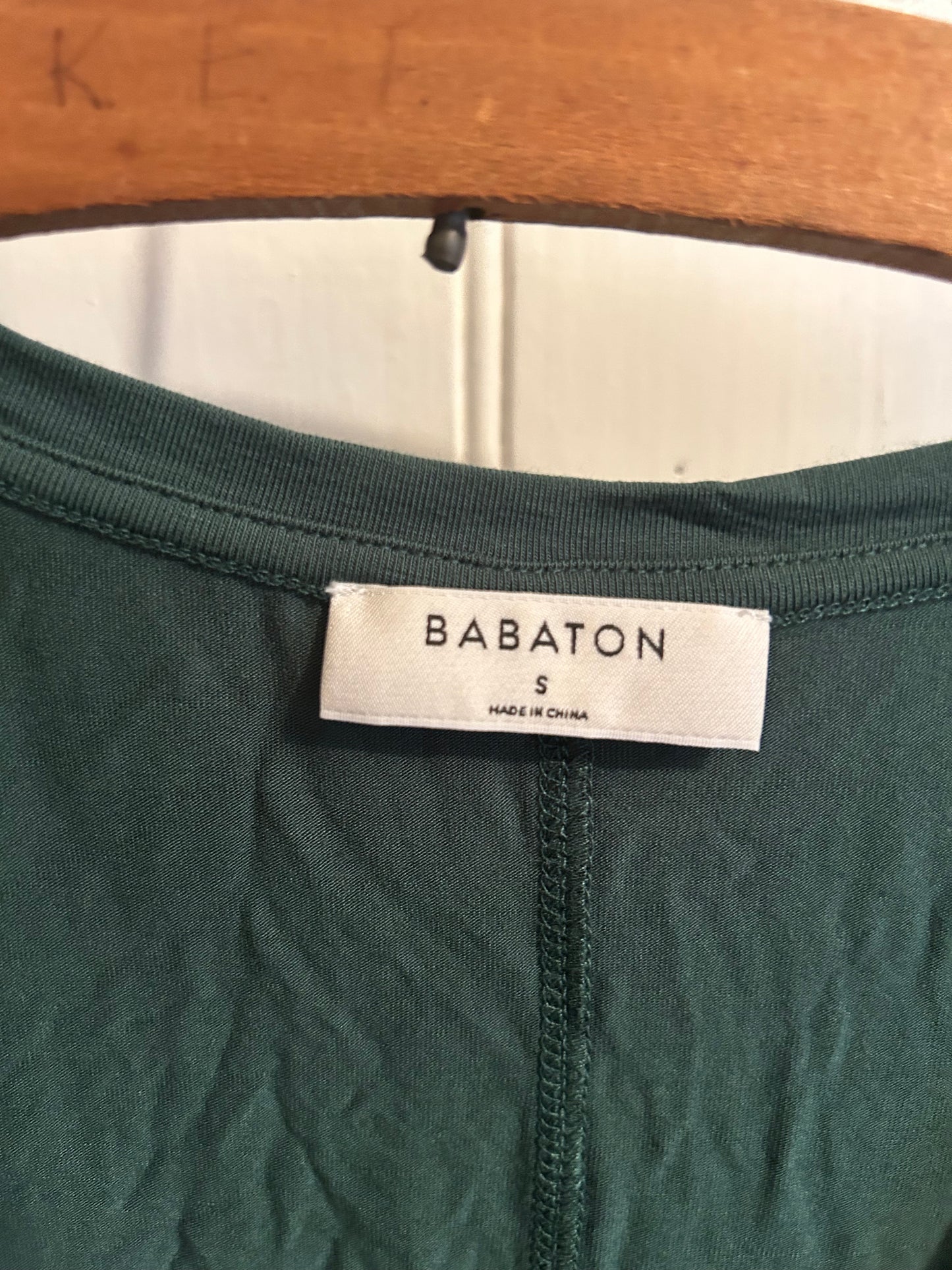 Babaton Aritzia green small vneck tank top