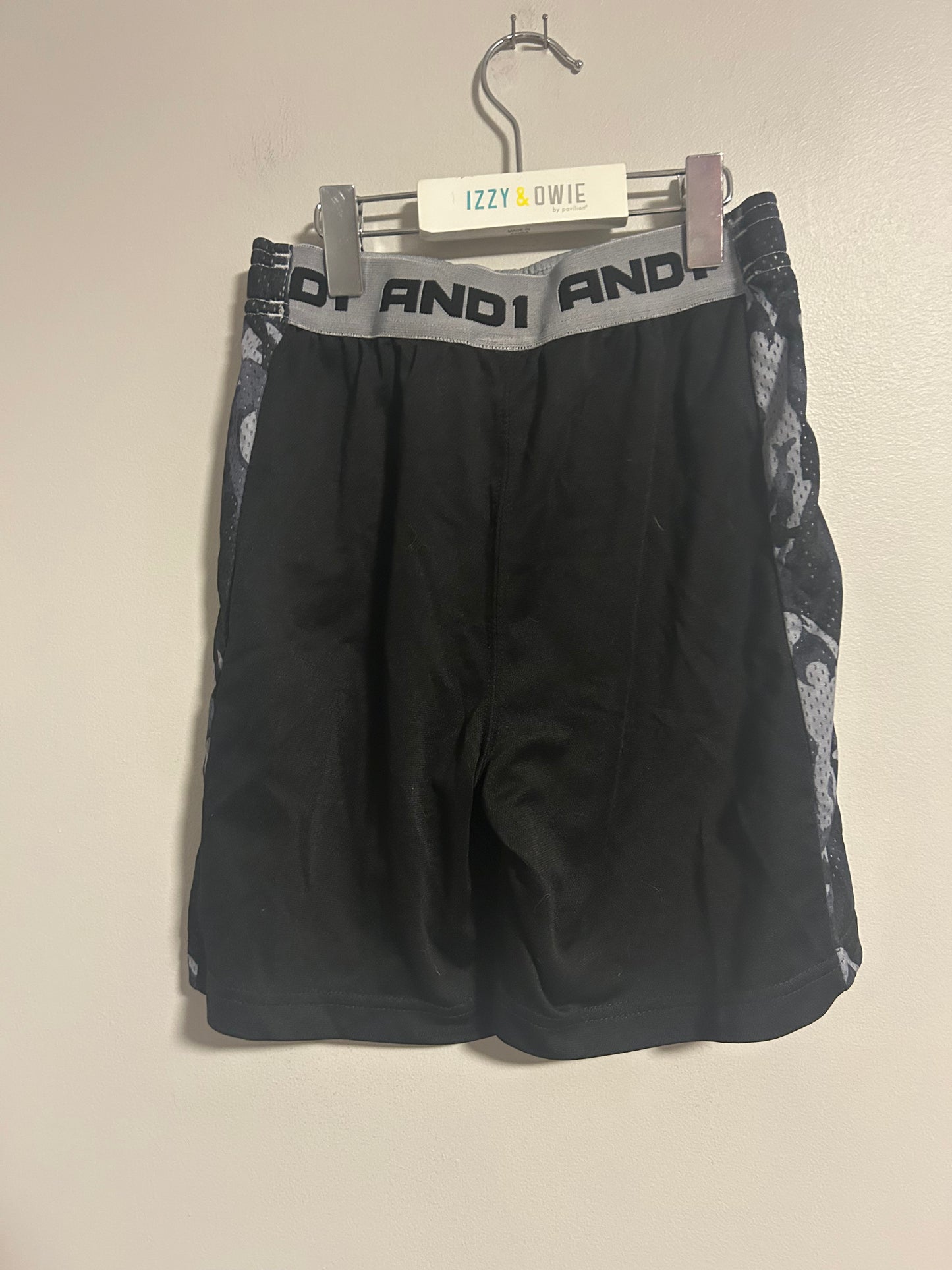 Andi youth 6/7 black & grey athletic shorts