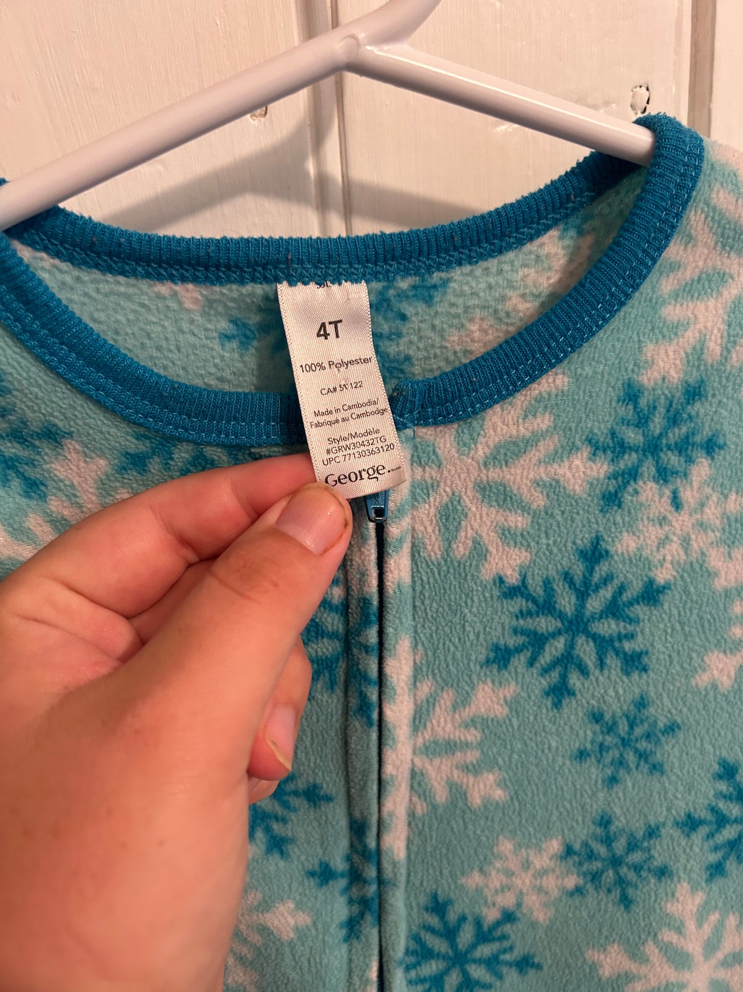 George 4t blue snowflake fleece sleeper
