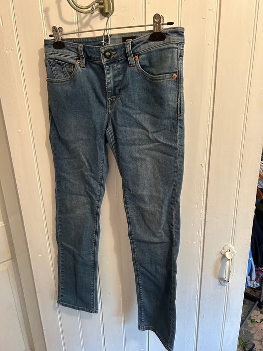 Volcom 29 light wash slim straight leg jeans