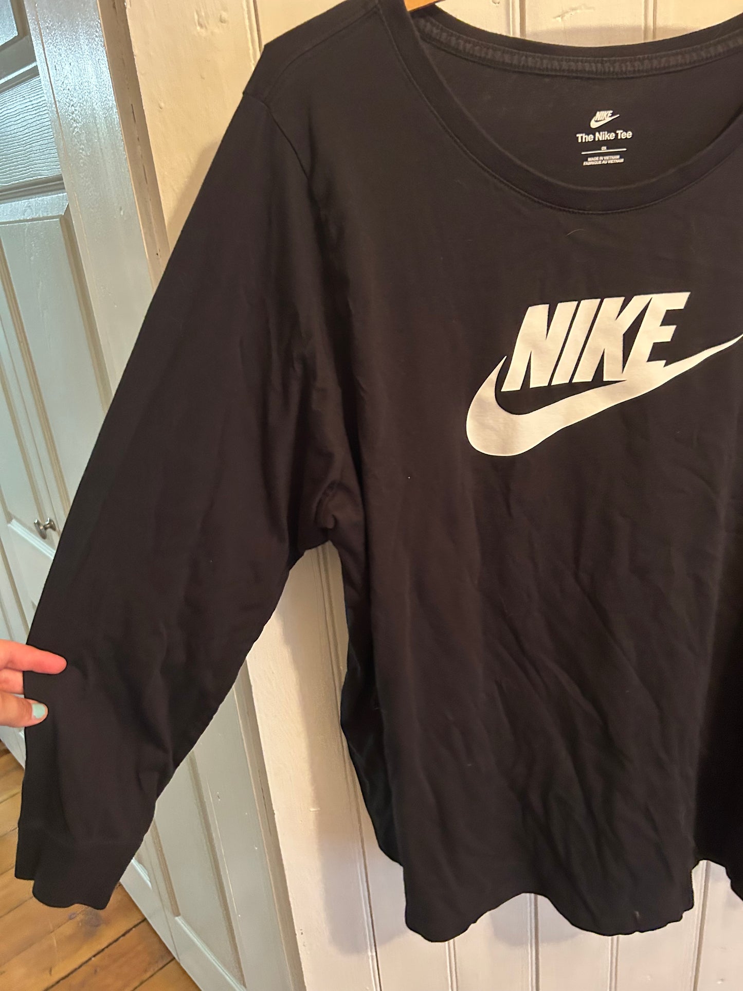 Nike 2x black long sleeve top