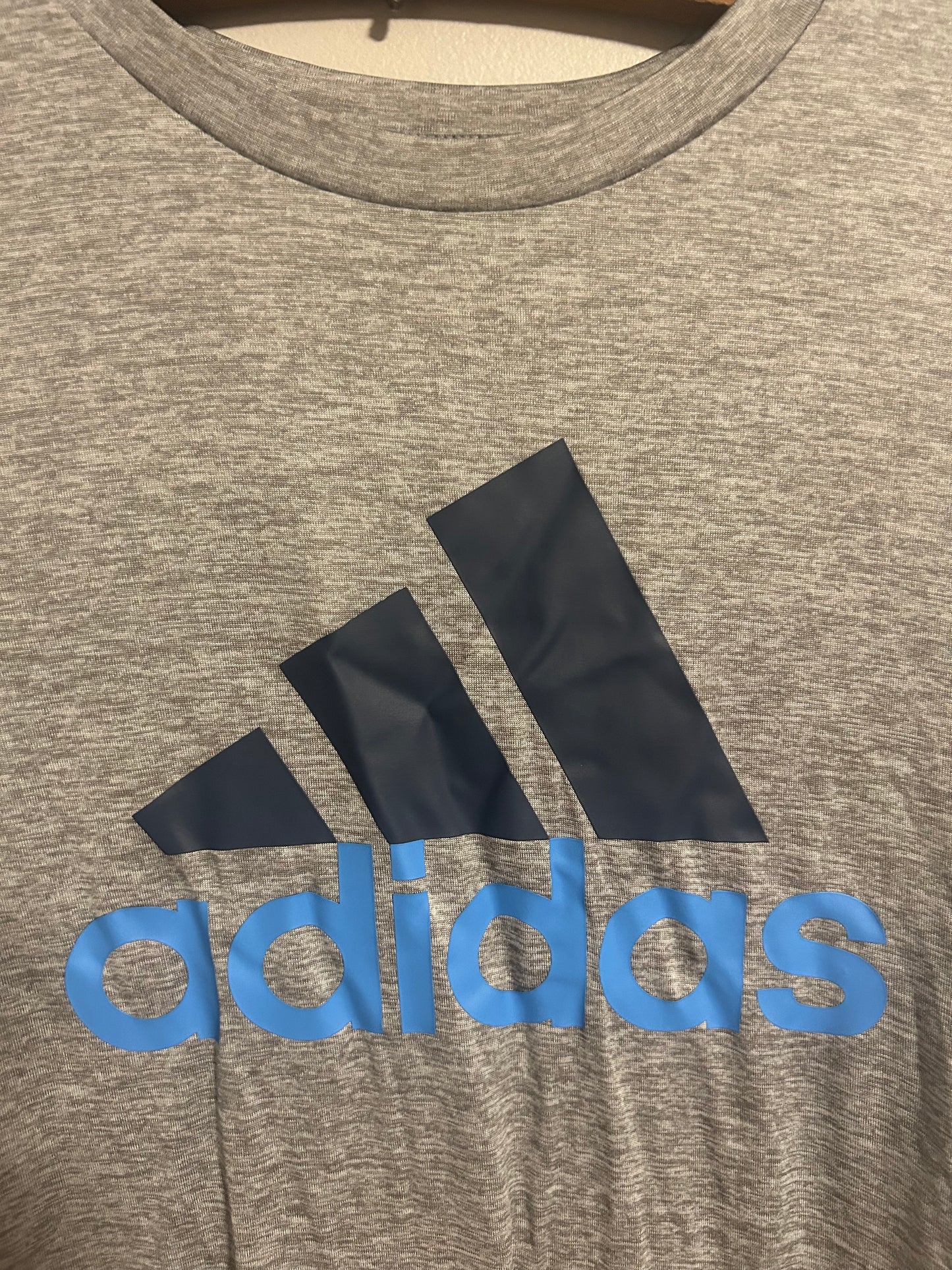 Adidas youth small grey tshirt