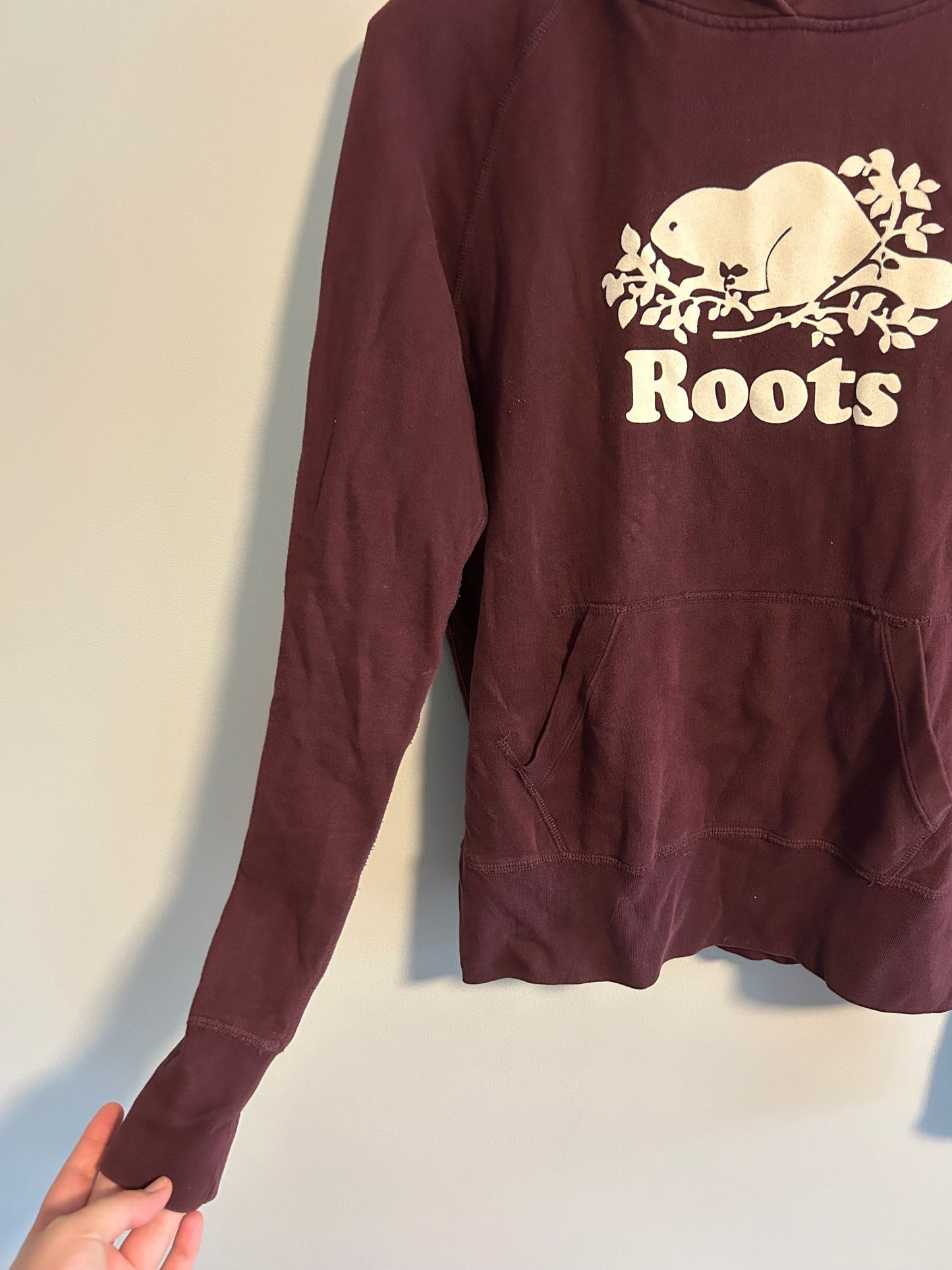 Roots medium burgundy hoodie