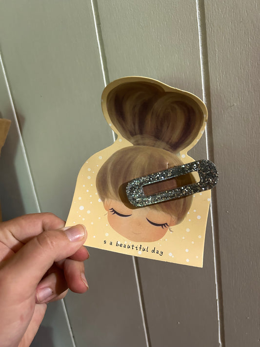 Silver glitter clips