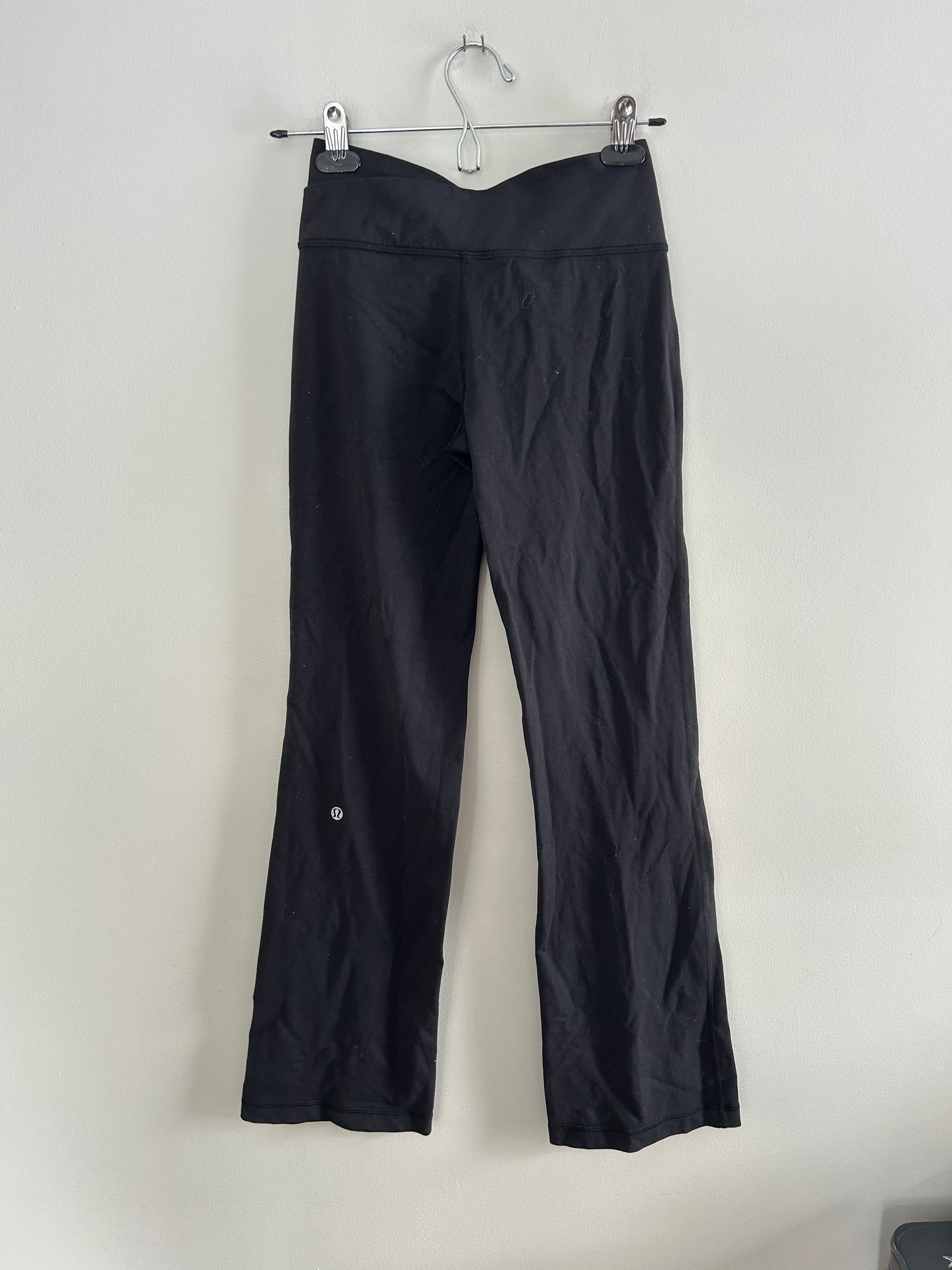 Lululemon 4 black flare yoga pants