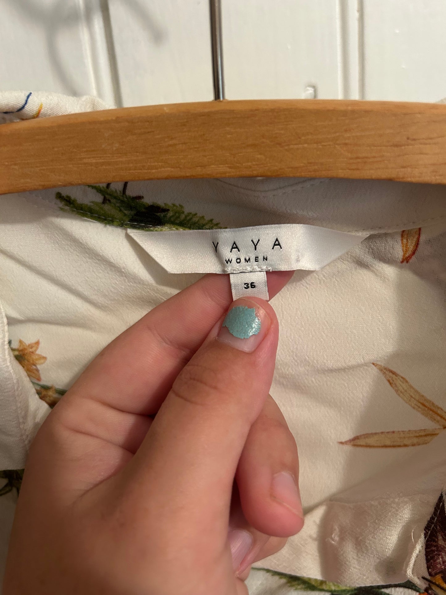 Yaya women’s 36 costal animal floral button up shirt