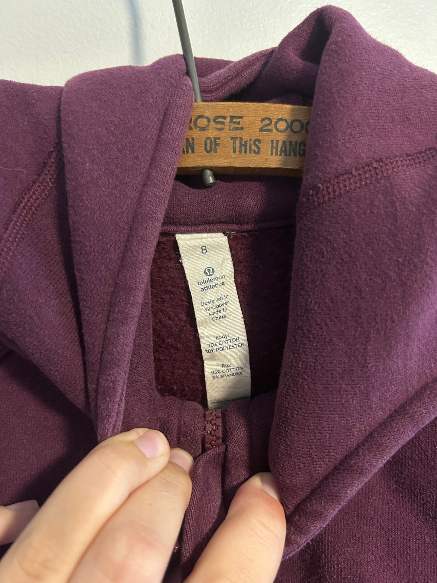 Lululemon 8 purple scuba sweater