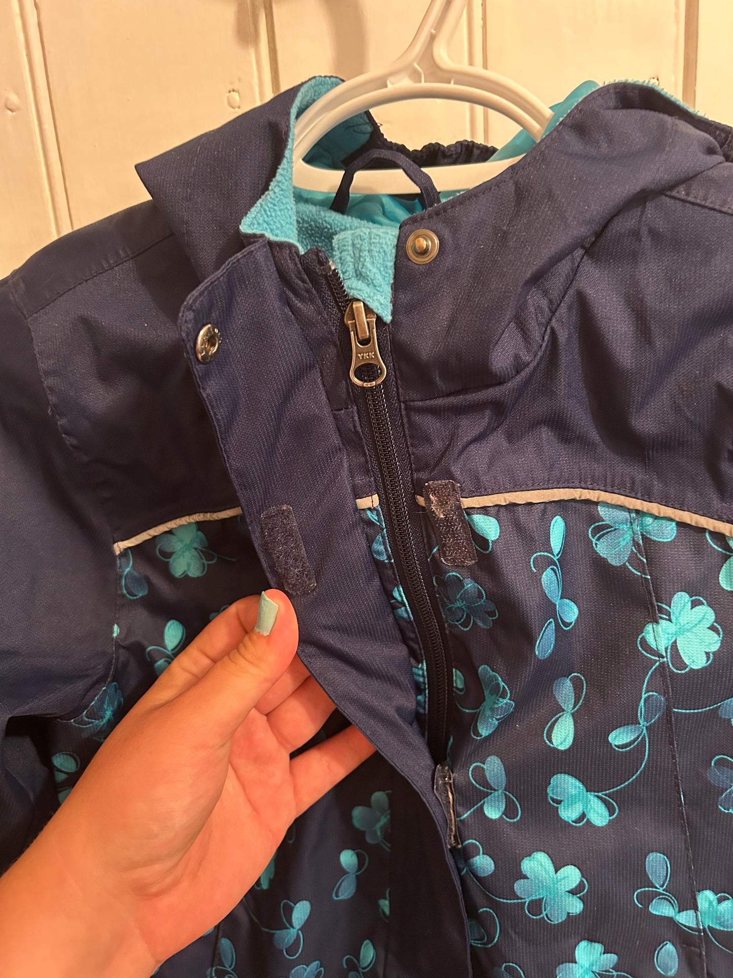 Xmtn youth 7/8 blue floral fleece lined soft shell jacket