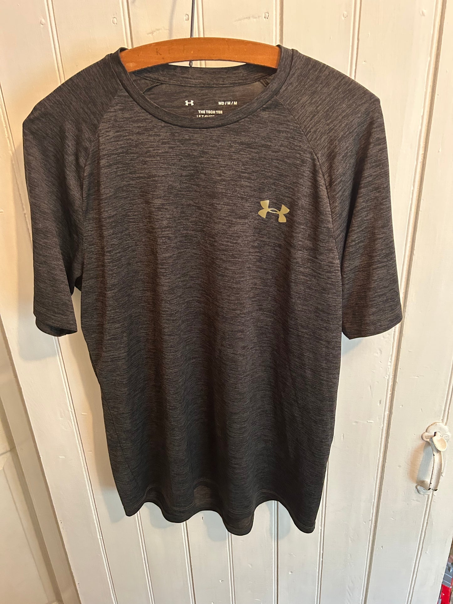 Under armour medium grey tshirt