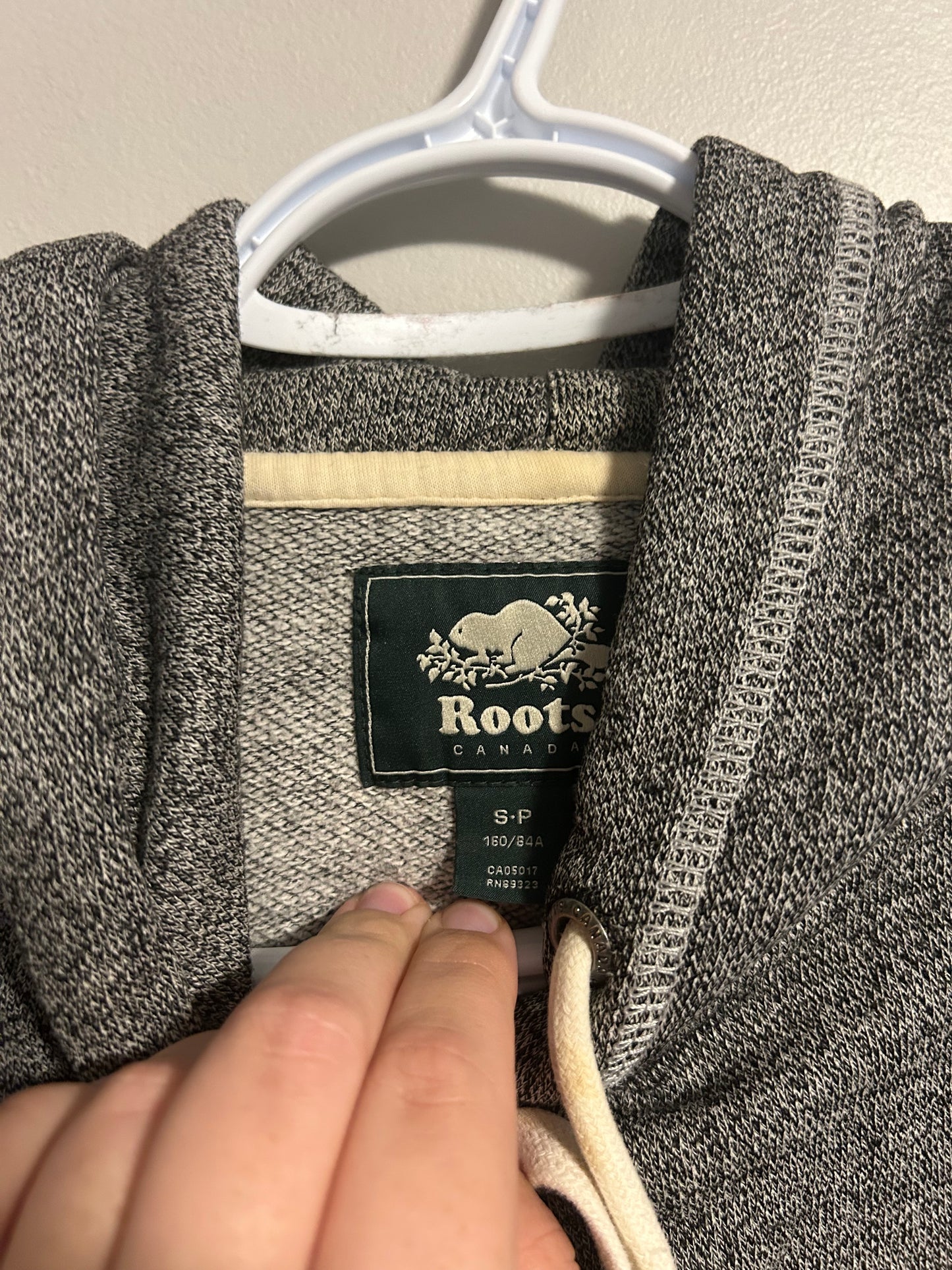 Roots small grey hoodie