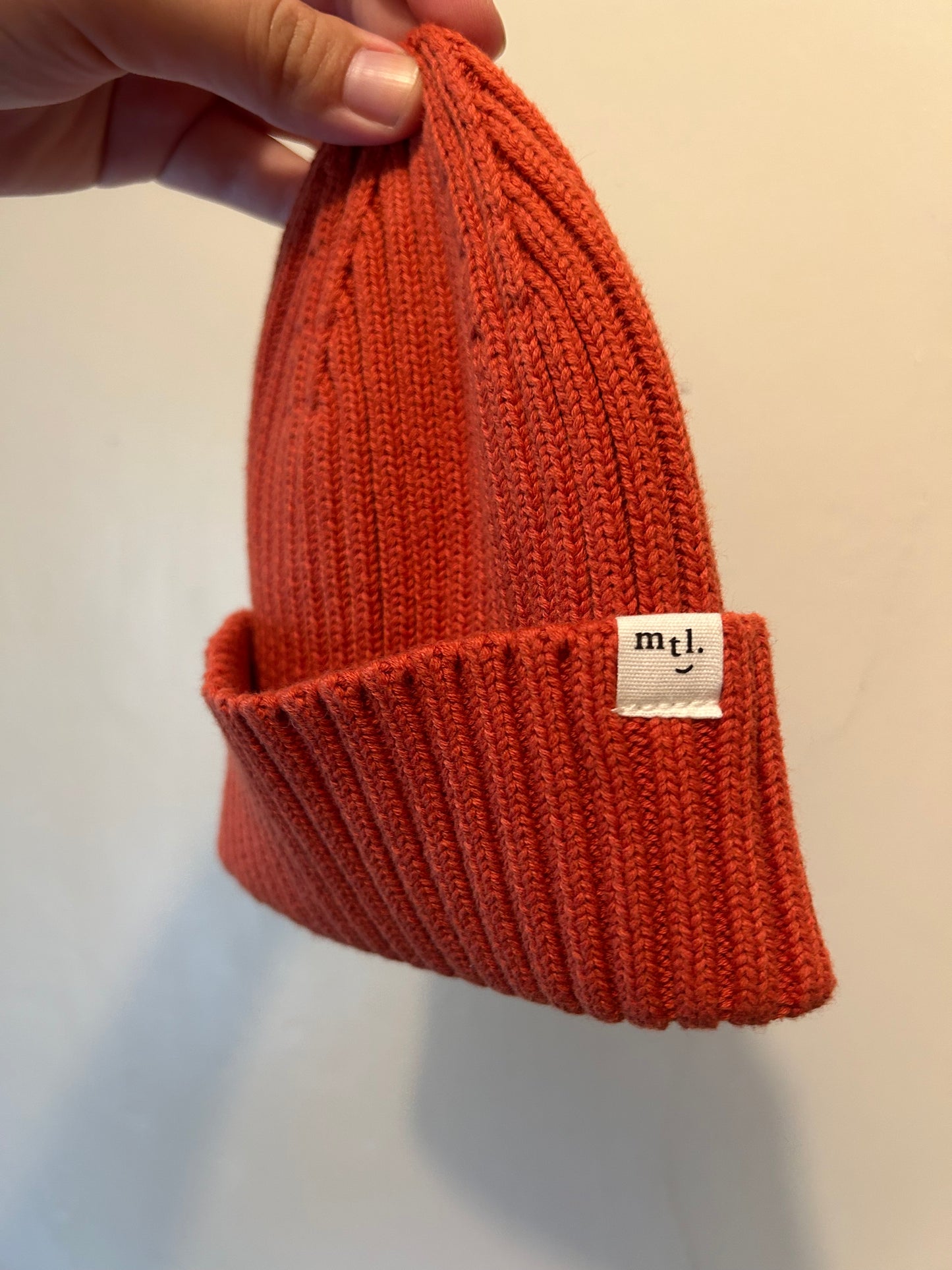 Miles the label 3/9m orange rubber hat