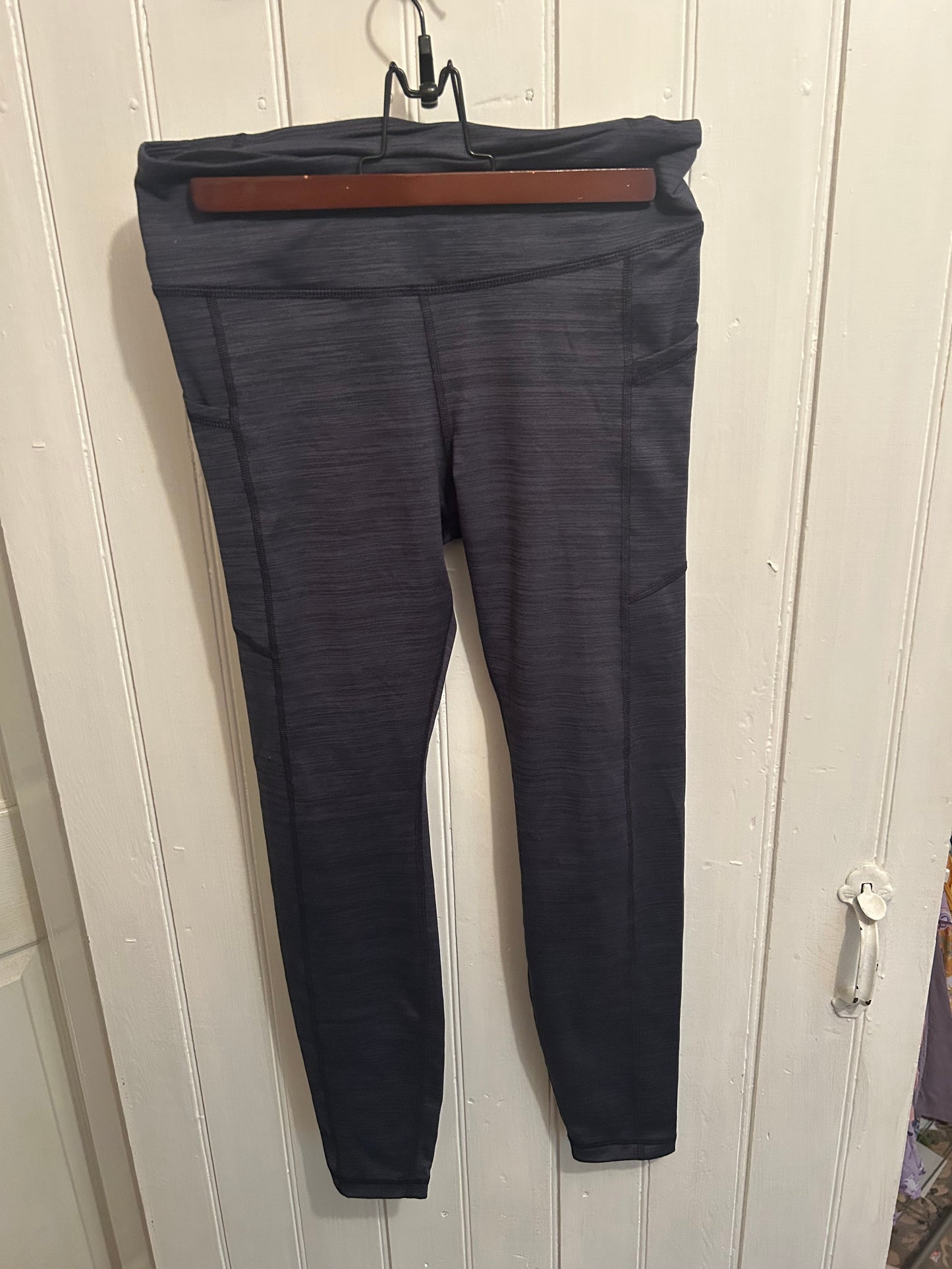 Shambhala medium navy blue leggings