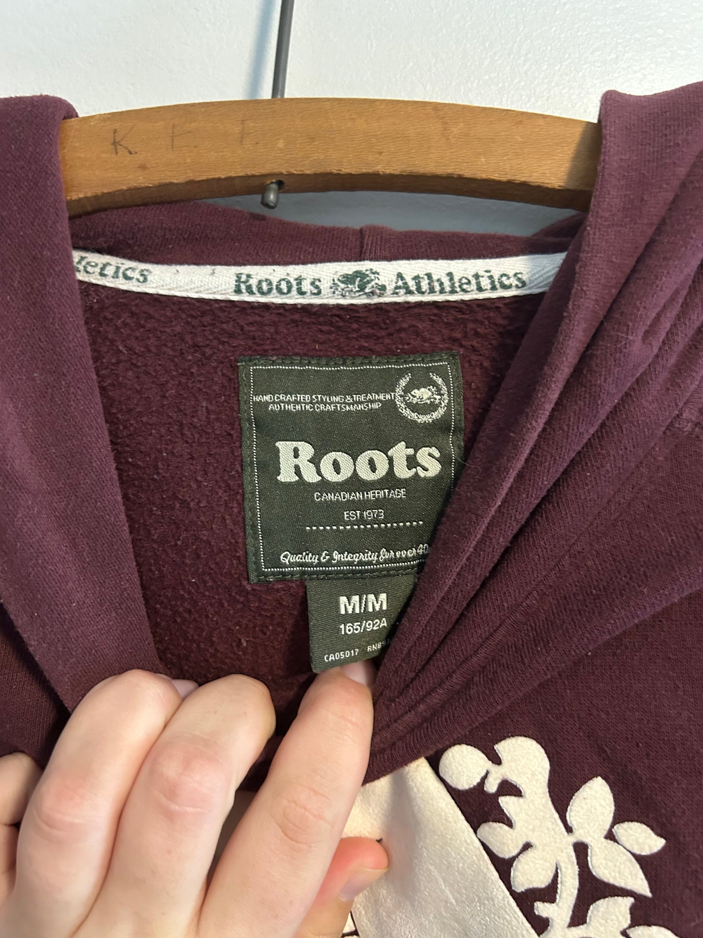 Roots medium burgundy hoodie